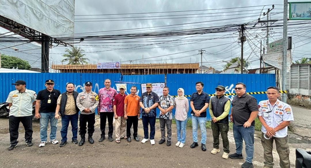 Ketua Umum Forum Cakar Sriwijaya BUNG GERY buka suara Dugaan Pengrusakan Segel Bangunan Ilegal diduga milik pengusaha afat di Jalan Demang Lebar Daun