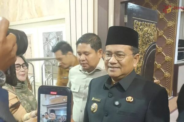 Maulana Jawab Pandangan Fraksi DPRD, Soroti Stabilitas Pangan hingga Pengelolaan Sampah