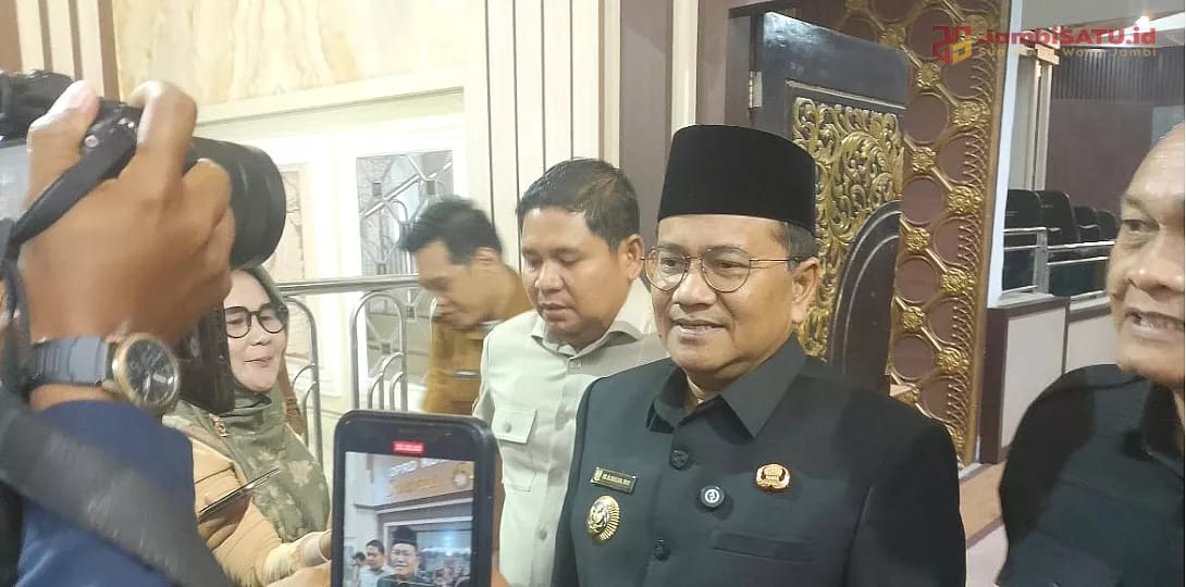 Maulana Jawab Pandangan Fraksi DPRD, Soroti Stabilitas Pangan hingga Pengelolaan Sampah
