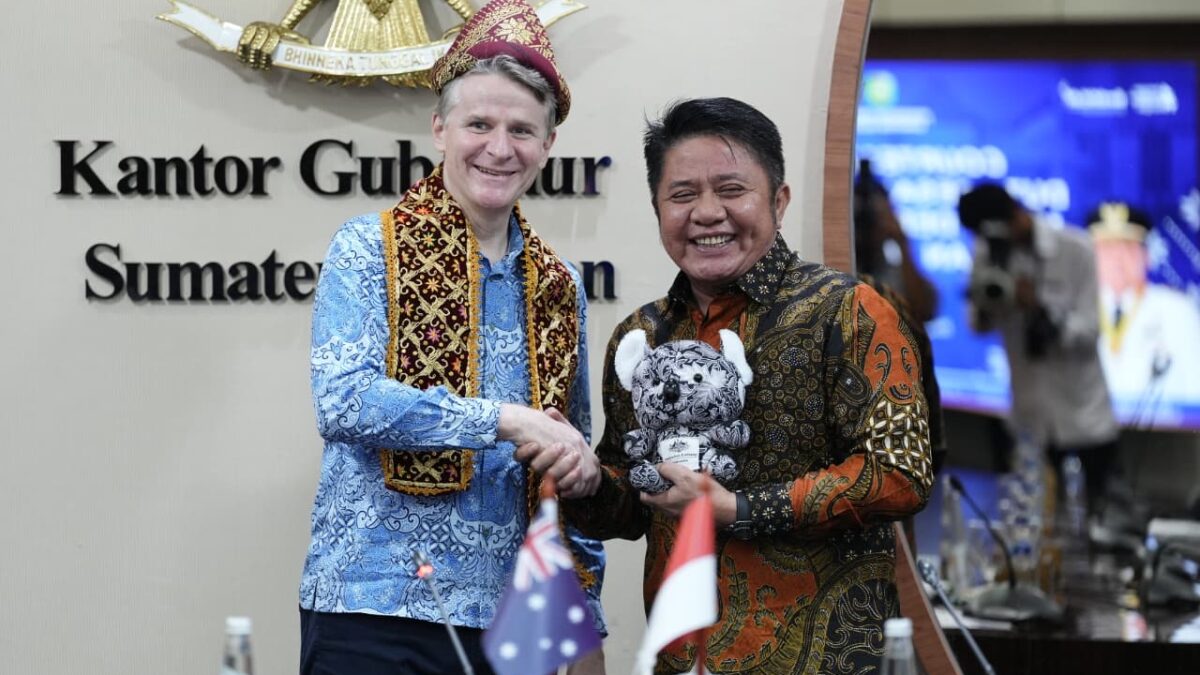 Terima Dubes Australia, Herman Deru Bahas Ekspansi Ekspor Kopi hingga Proyek Strategis Pelabuhan Tanjung Carat