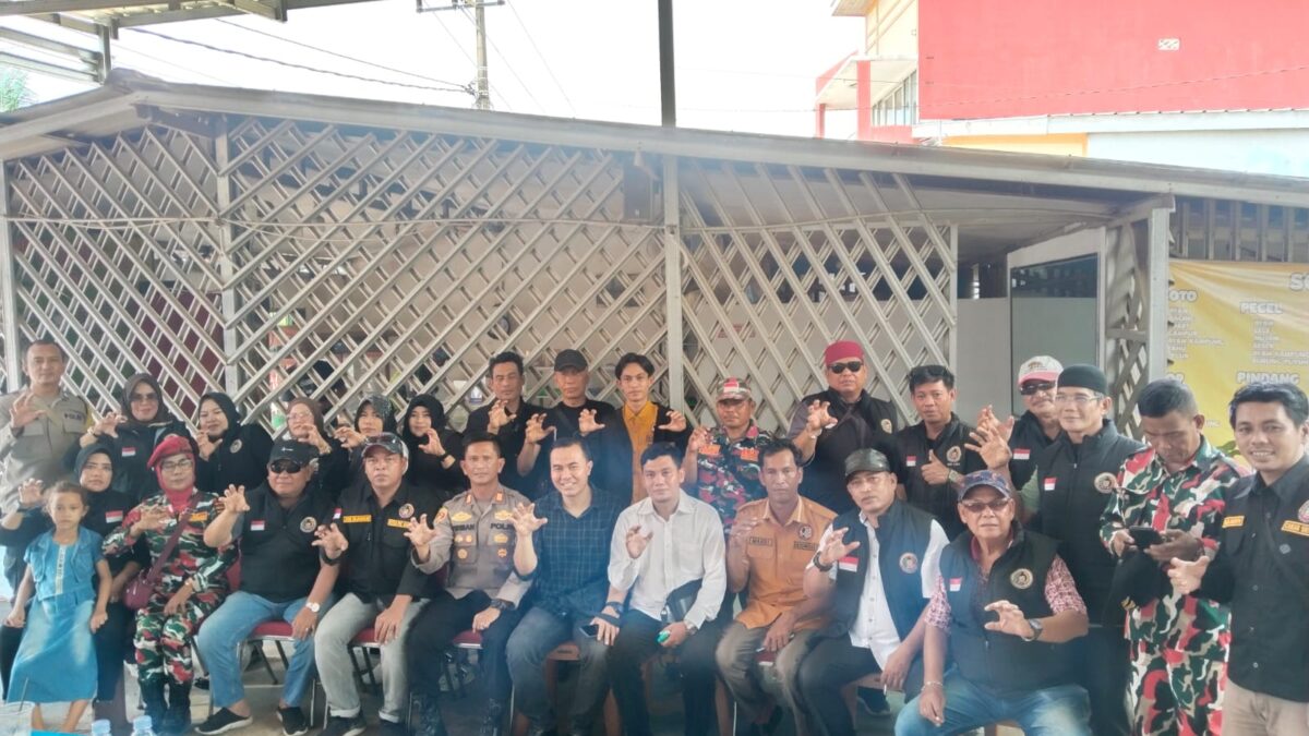 Kapolsek Gandus AKP Firmansyah Mengajak Ormas FCS dan LMP Sinergi Dalam Menjaga Keamanan Wilayah Gandus