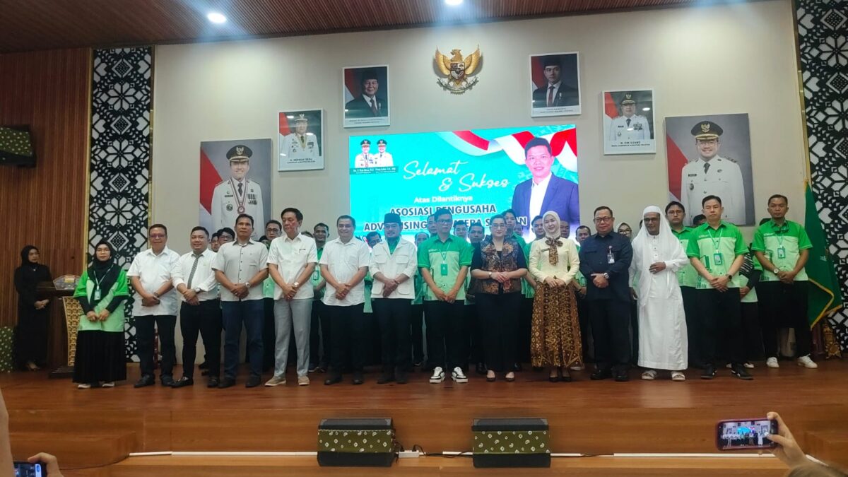 Pelantikan Indrayani Selaku Pengurus Asosiasi Pengusaha Advertising Sumatera Selatan