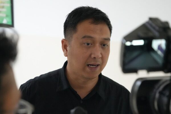 TEGASKAN PENGADAAN CHROMEBOOK KEMENDIKBUDRISTEK DIPAKSAKAN DAN RUGIKAN NEGARA SAKSI YANG HADIR PERKUAT DAKWAAN