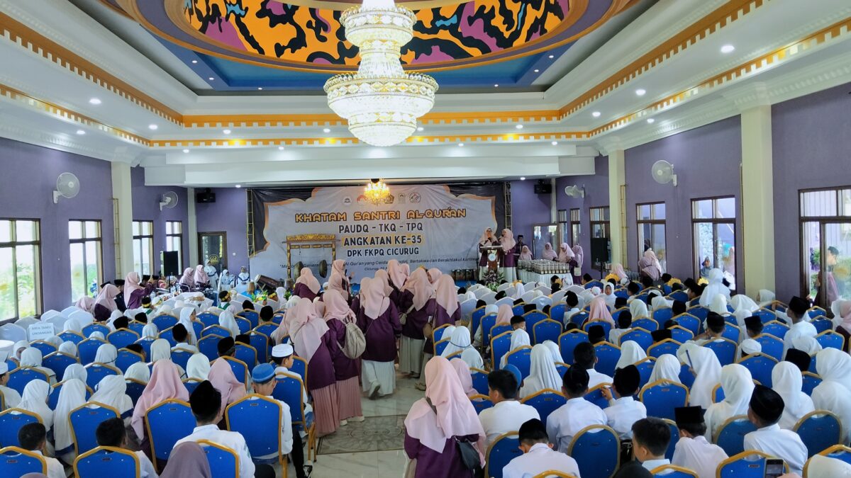 Khataman Akbar ke-35 Cicurug, Momentum Mencetak Generasi Cinta Al-Qur’an