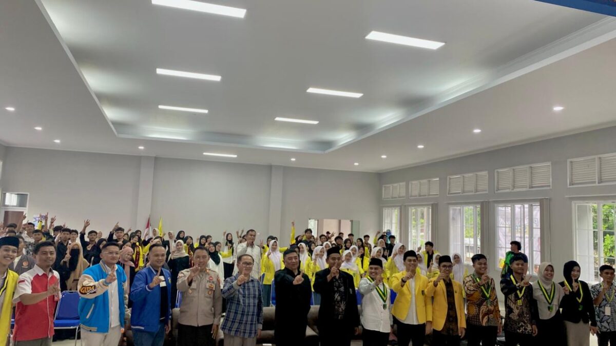 Ketua Umum PB SEPMI Kukuhkan Pengurus PC SEPMI Garut 2026–2027