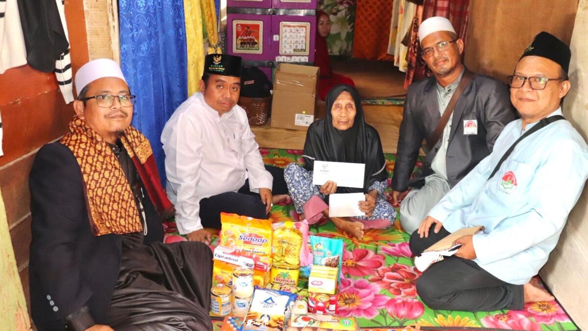 Respon Cepat BAZNAS Kota Palembang Bantu Lansia Kurang Mampu di Jalan Sjakhyakirti Lorong Pancasila