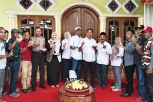 Rayakan HUT ke-4, FJL Santuni Anak Yatim dan Perkuat Sinergi untuk Lahat