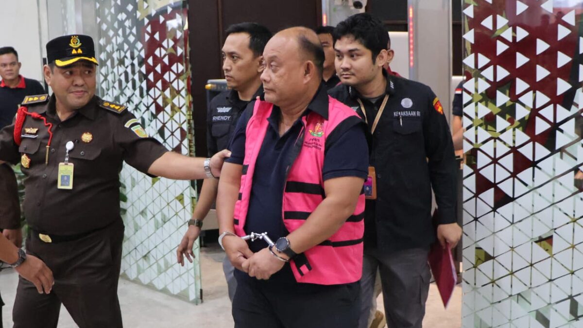 Kejagung Tahan Tiga Eks Pimpinan BGN dalam Kasus Dugaan Korupsi Program MBG