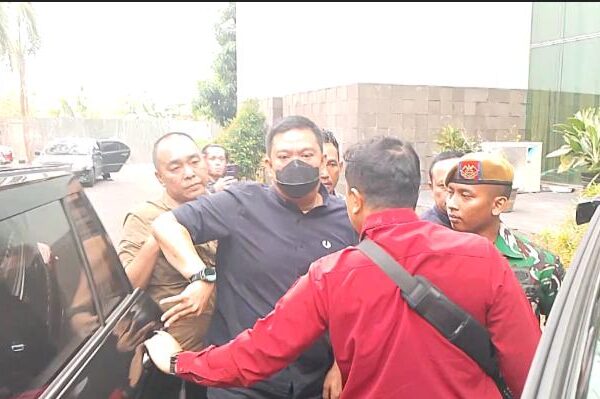 Wabup PALI Iwan Tuaji Tiba di Kejati Sumsel, Jalani Pemeriksaan Intensif