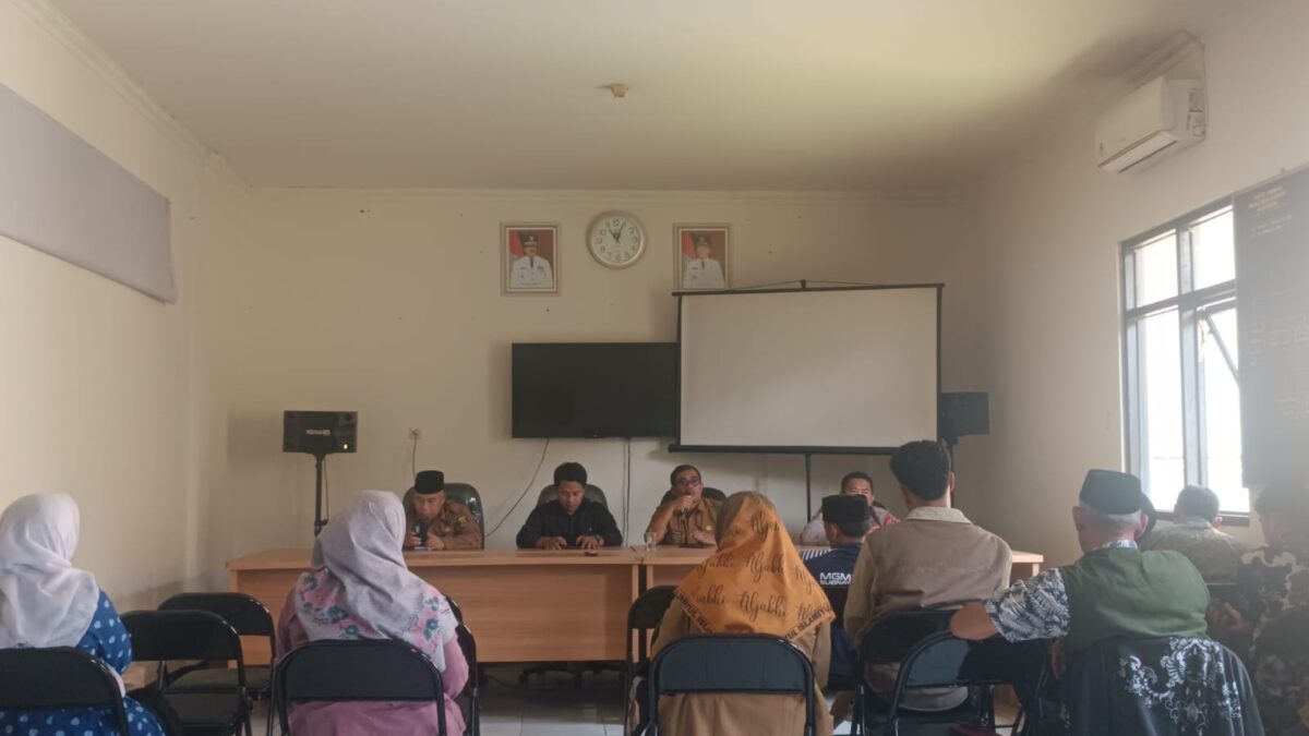 Panitia PHBN Kecamatan Kalapanunggal Gelar Rapat Persiapan HUT RI Ke-81 Bersama Lembaga Pendidikan