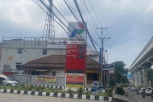 Pertamax Naik Jadi Rp16.250 per Liter, Masyarakat Mulai Hitung Ulang Biaya Transportasi