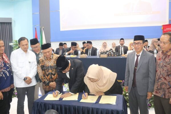 Sekda Apresiasi Dedikasi UMMI Dalam Meningkatkan SDM di Kabupaten Sukabumi