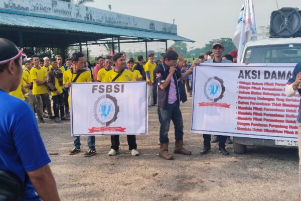 Ratusan Buruh PT Hoktong Datangi DPRD Palembang, Tuntut Penyelesaian Sejumlah Persoalan Ketenagakerjaan