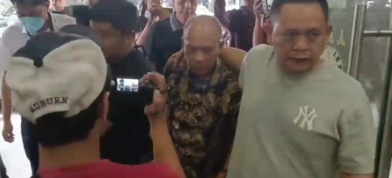 Kejati Amankan Sejumlah Orang Terkait Gratifikasi Terhadap Pengusaha Bergerak Jasa Lalulintas Sungai