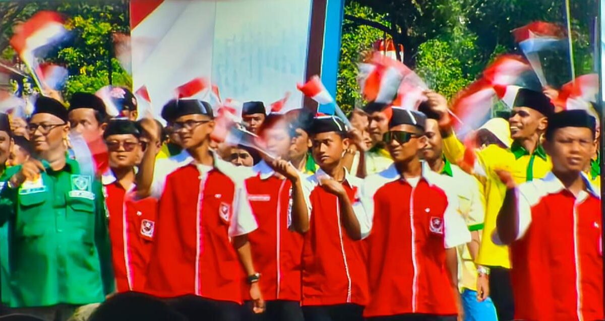 PEMUDA MUSLIMIN INDONESIA IKUTI DEFILE HUT BHAYANGKARA KE-80 SEBAGAI WUJUD DUKUNGAN TERHADAP TNI DAN POLRI