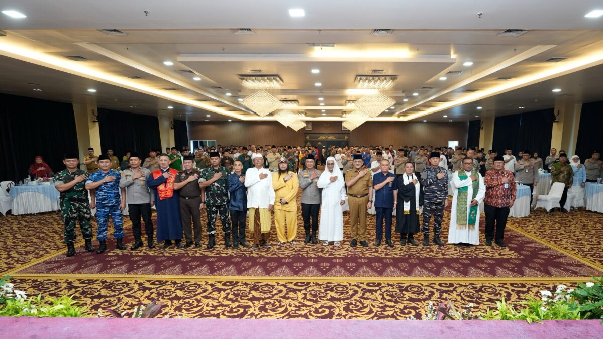 Peringati HUT Bhayangkara ke-80 Sultan Iskandar Mahmud Badaruddin Ikut Menghadiri Acara di Polda Sumsel