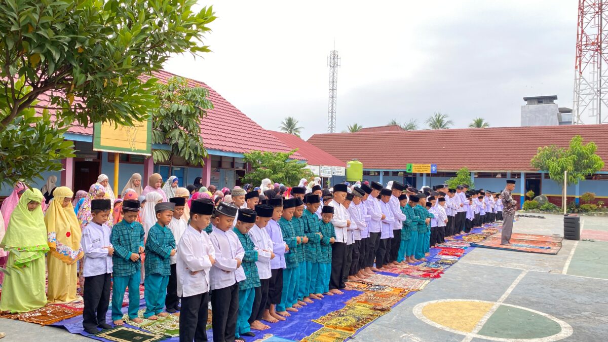 SD Negeri 3 Lahat Rutin Gelar Sholat Dhuha dan Mengaji Bersama