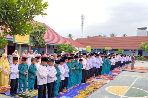 SD Negeri 3 Lahat Rutin Gelar Sholat Dhuha dan Mengaji Bersama