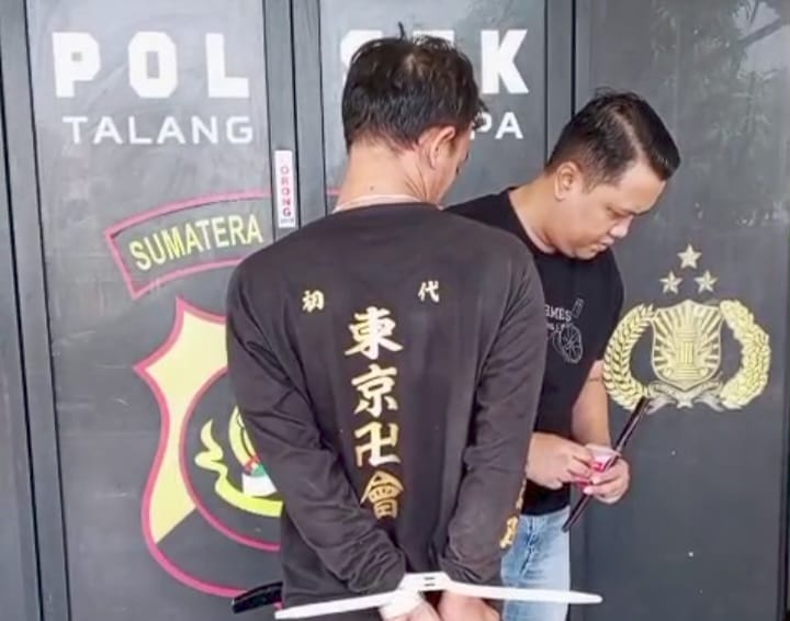 Supir Travel Gagalkan Peredaran Diduga Ekstasi, Polsek Talang Kelapa Amankan Seorang Pria