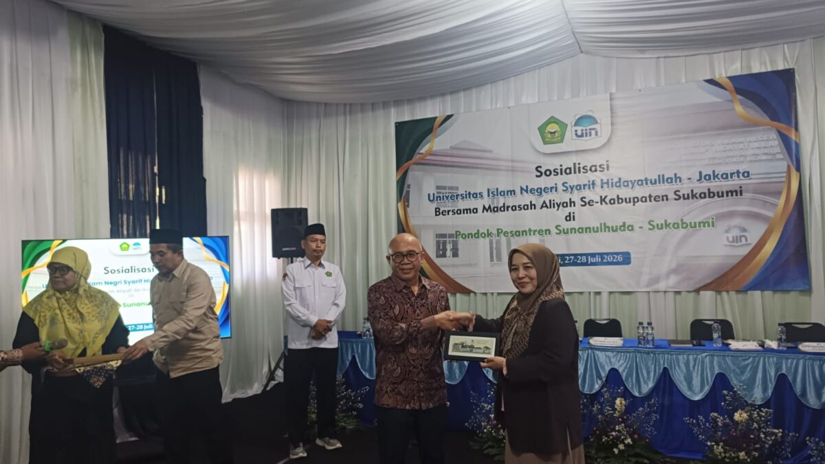 UIN Syarif Hidayatullah Jakarta Sosialisasikan Program Kuliah ke Madrasah Aliyah di Sukabumi