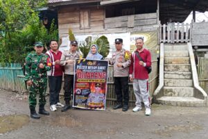 Cegah Karhutla, Polsek Merapi Barat Pasang Spanduk Imbauan di Desa Tanjung Telang