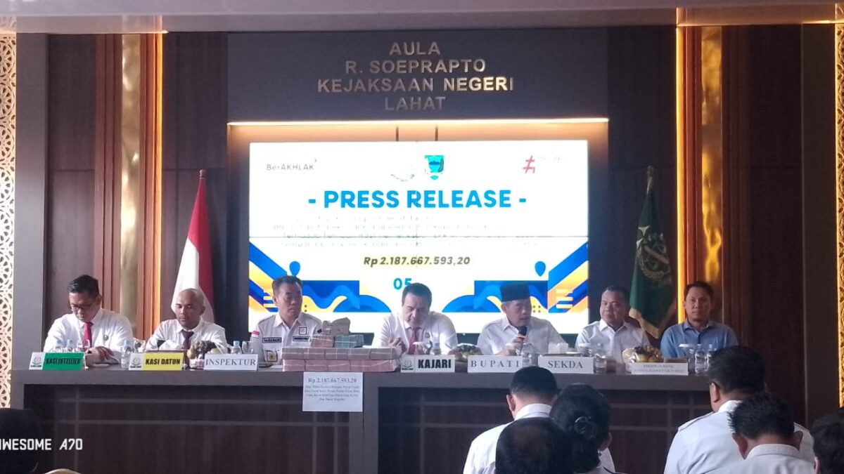Kejari Lahat Tangani 8 Kasus Korupsi, Pulihkan Keuangan Daerah Rp2,18 Miliar