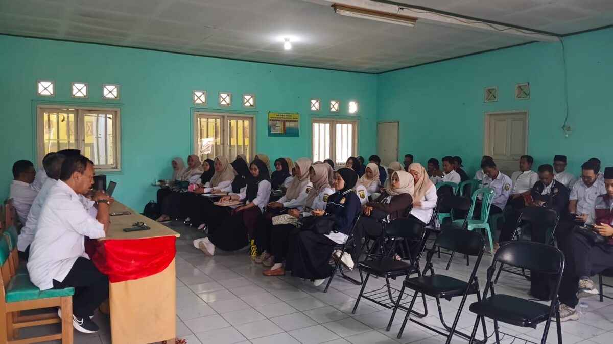 Guru PPPK Paruh Waktu Kalapanunggal Dorong Kepastian Status Kepegawaian