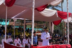 Tokoh Muda Cikidang Dampingi Inspektur Upacara HUT RI ke-81