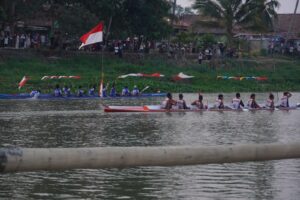 Lawan Jua-jua di Final, Lubuk Dalam Pertahankan Takhta Juara Bidar OKI