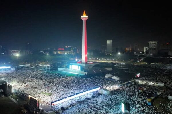100 Ribu Lebih Jemaah Padati Monas, Zikir dan Doa Kebangsaan Resmi Buka Rangkaian HUT ke-81 RI