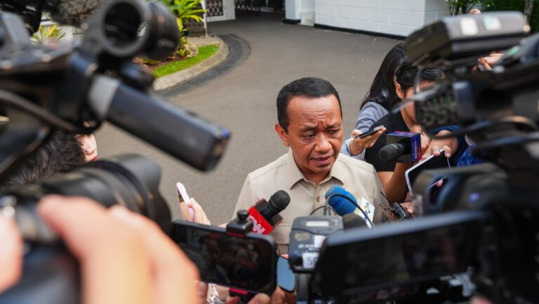 Prabowo Instruksikan Percepatan Penanganan Pemadaman Listrik, Stabilitas Harga BBM Dijaga
