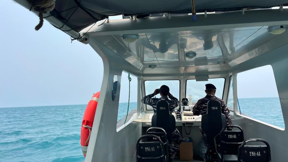 Presiden Prabowo Perintahkan TNI AL Cari 5 Jurnalis yang Hilang Kontak di Anak Krakatau