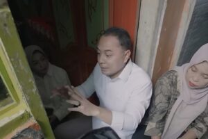 Desil 4 Tetap Dapat Rutilahu, Eri Cahyadi Cek Langsung Kondisi Lansia