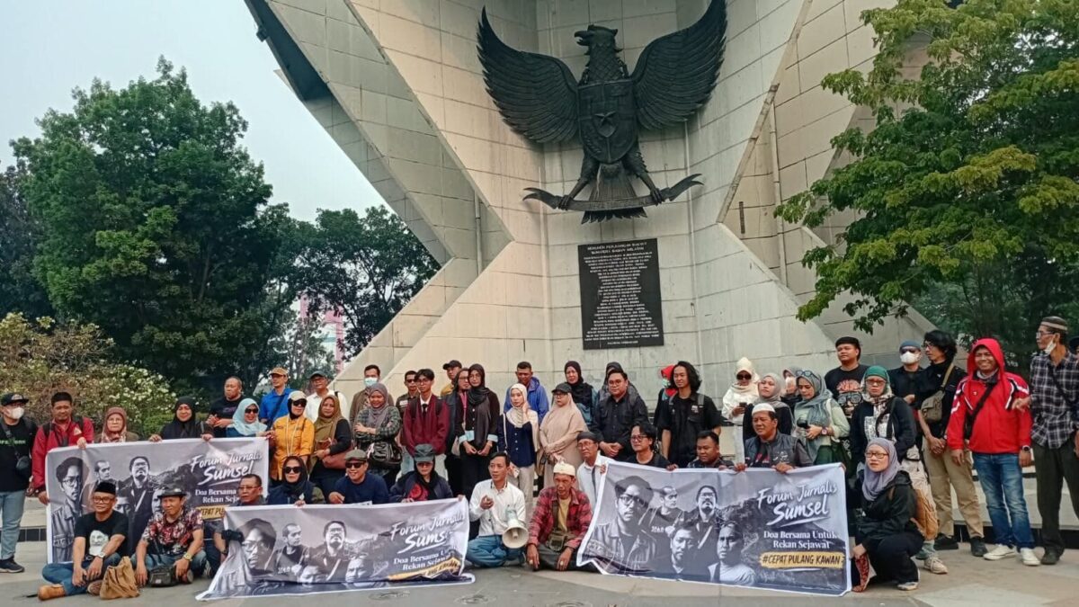 Insan Pers Sumsel Gelar Doa Bersama untuk Lima Jurnalis yang Hilang Kontak di Selat Sunda