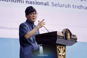 Mendiktisaintek Soroti Mahasiswa STEM yang Baru 28 Persen, Penguatan Sains Didorong