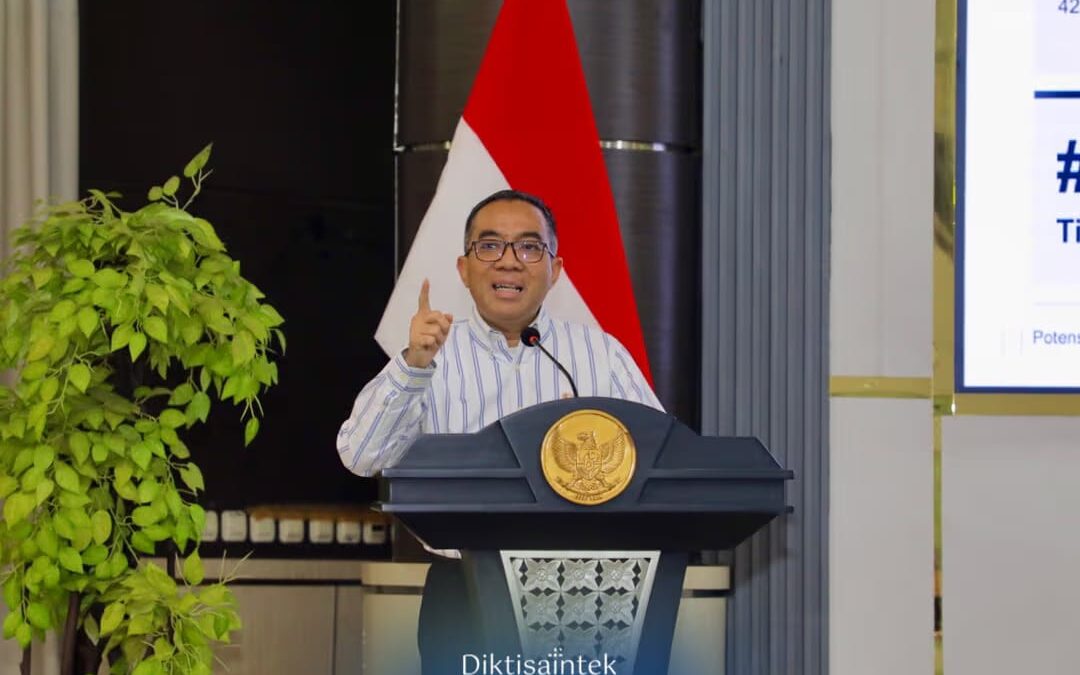 Mendiktisaintek Soroti Ketimpangan Ekonomi, Ajak Mahasiswa Berpikir Berbasis Data