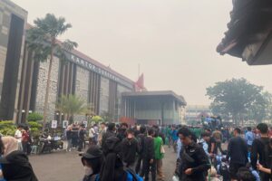 Ratusan Mahasiswa Di Palembang Desak Gubernur Sumsel Serius Tangani Karhutla