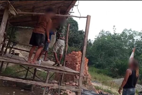 Polsek Tungkal Jaya Tertibkan Pos yang Dikeluhkan Jadi Lokasi Dugaan Pungli di Akses Jalan Pertamina Bentayan