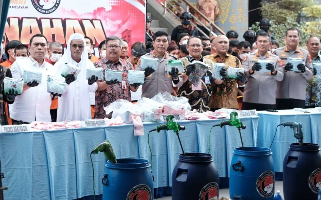Polda Sumsel Musnahkan 35 Kg Sabu dan 100 Ekstasi, 87 Tersangka Diamankan